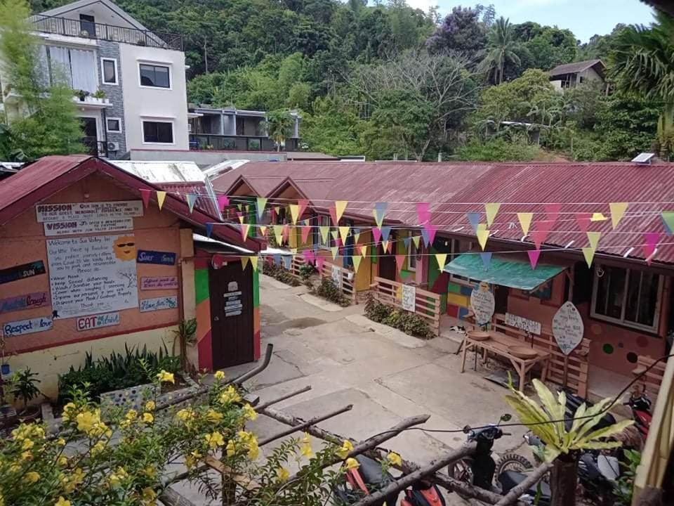 Sun Valley Hostel El Nido Ngoại thất bức ảnh