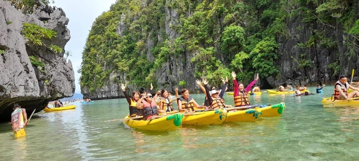 Sun Valley Hostel El Nido Ngoại thất bức ảnh